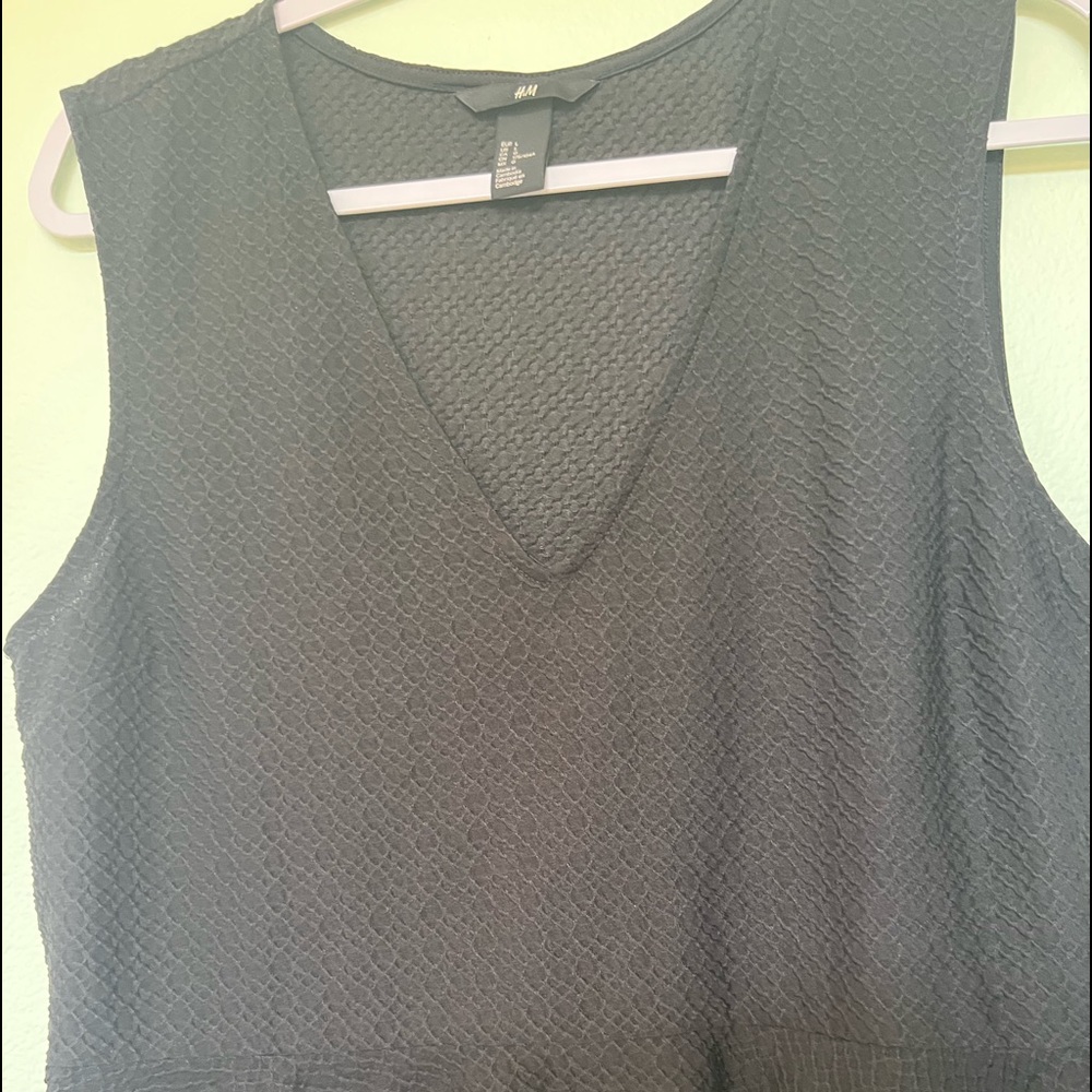 Super cute peplum top